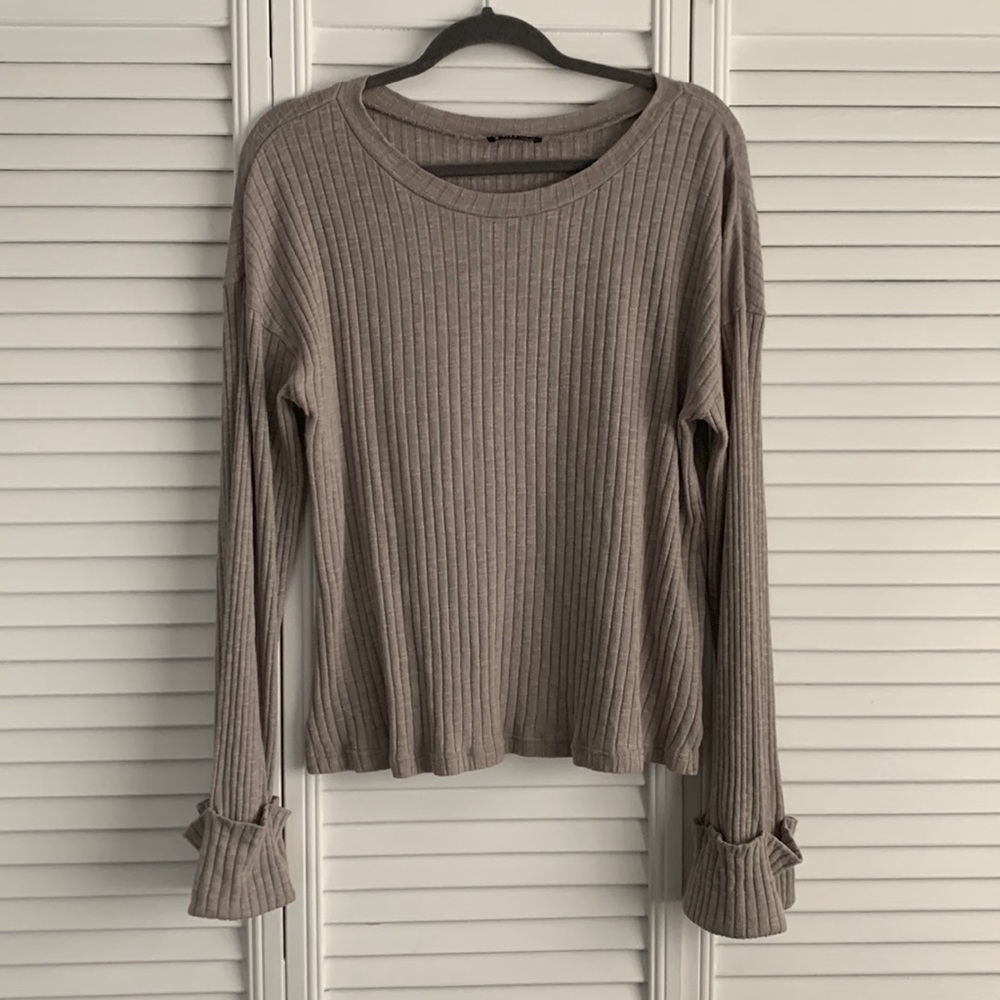 Very  unusual, funky top